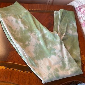 Echt tie dye green leggings
